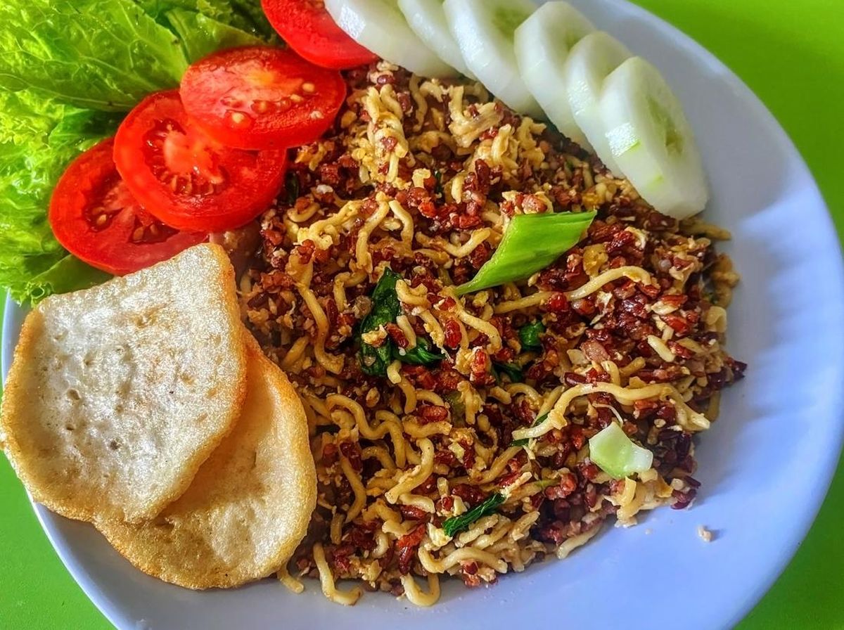 Kuliner Malam Hari: Menyelami Ragam Jajanan Dunia Malam Indonesia
